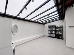 Eastwood Park (D16), Terrace #581142491